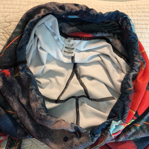 FINEMORE size Medium PEACOCK Print Legging VIVID Coloring LongLeg RARE $129 NEW - Picture 10 of 13